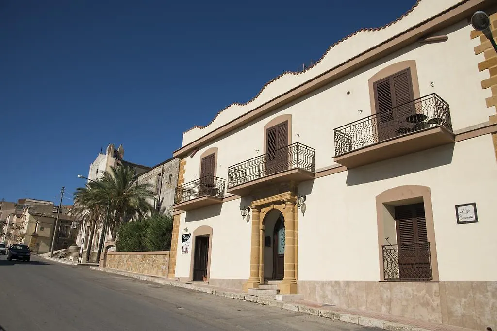 *** Oda ve Kahvaltı Villa Platani Cianciana İtalya